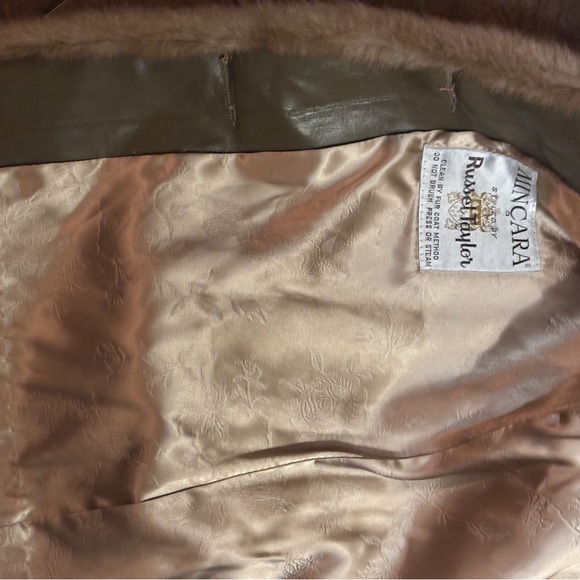 Vintage Mincara By Russel Taylor Women's Tan Faux Fur Long Coat M/L see desc. - Picture 12 of 12